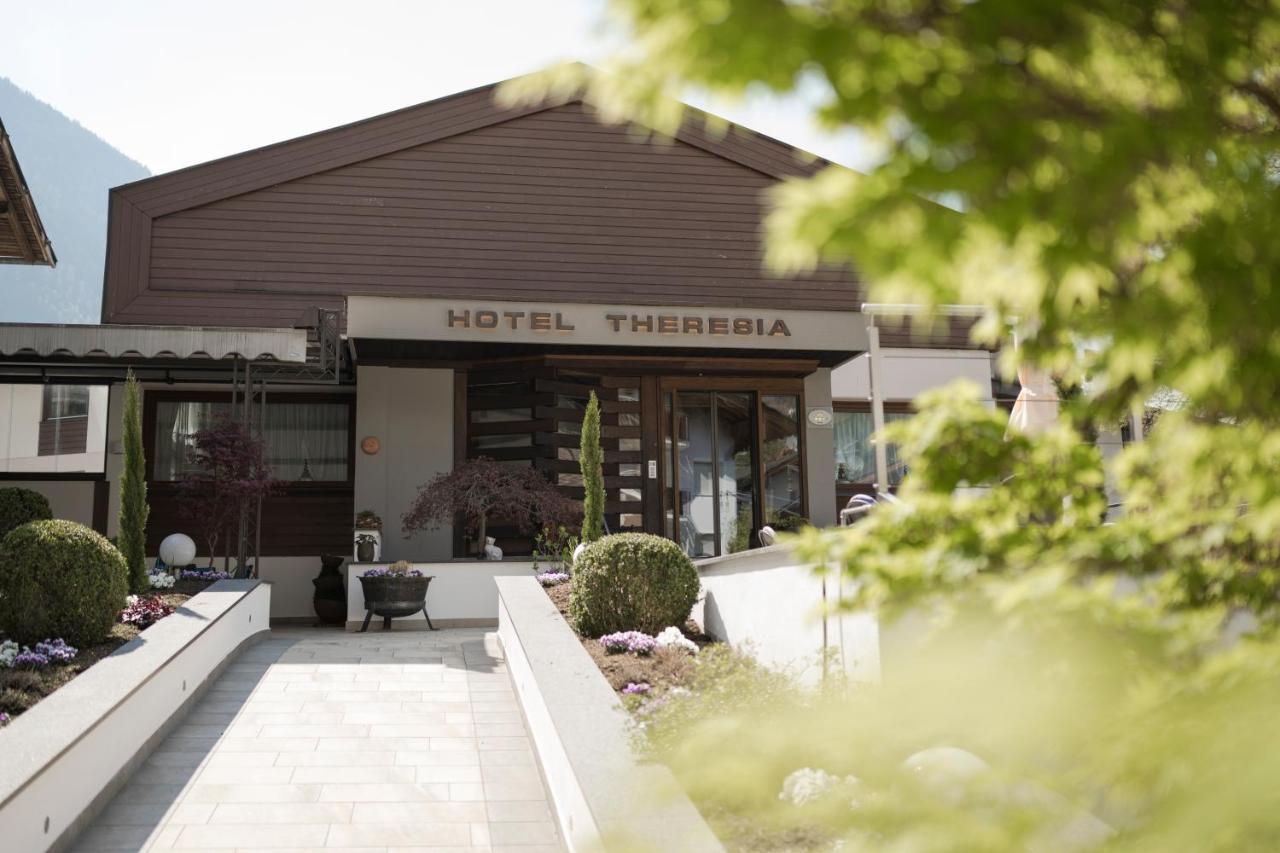 Hotel Theresia Сан-Леонардо-ін-Пассірія Екстер'єр фото